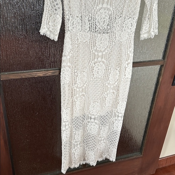 Alexis natural white lace dress size Large. - Picture 8 of 17